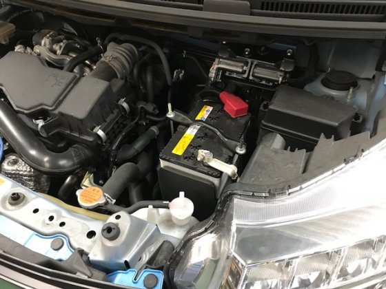 M900aトヨタ ルーミーカスタムgのバッテリー交換 トヨタ